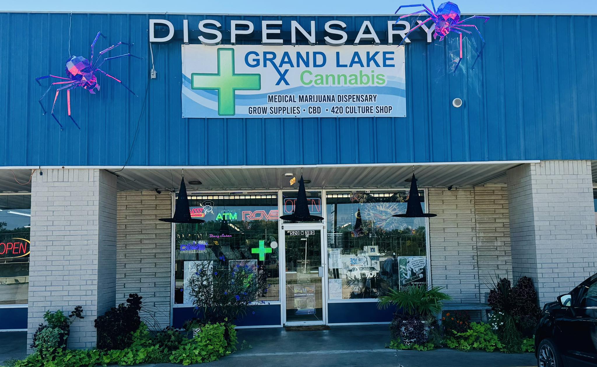 grand lake cannabis storefront